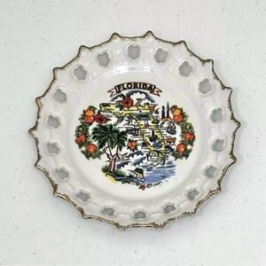Vintage Decorative Reticulated Florida State 8.5” Souvenir Plate w Gold Trim